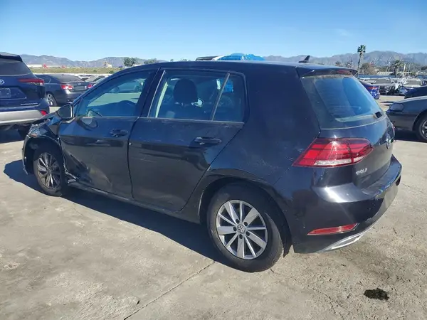 3VWG17AU3JM266341 2018 VOLKSWAGEN GOLF - Image 2