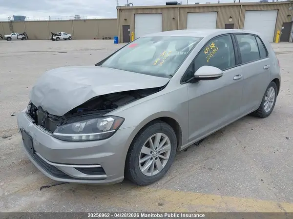 3VWG17AU3JM269918 2018 VOLKSWAGEN GOLF - Image 2