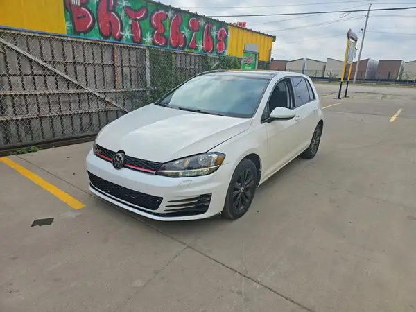 3VWG17AU3JM279221 2018 VOLKSWAGEN GOLF - Image 2