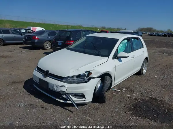3VWG17AU3JM281129 2018 VOLKSWAGEN GOLF - Image 2