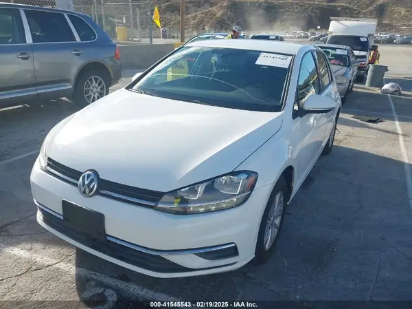 3VWG17AU4JM251864 2018 VOLKSWAGEN GOLF - Image 2