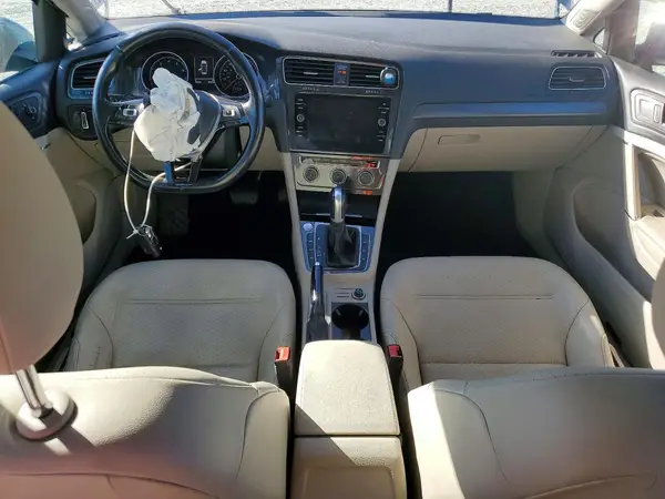 3VWG17AU4JM263173 2018 VOLKSWAGEN GOLF - Image 8
