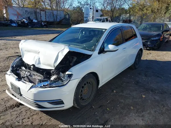 3VWG17AU4JM271709 2018 VOLKSWAGEN GOLF - Image 2