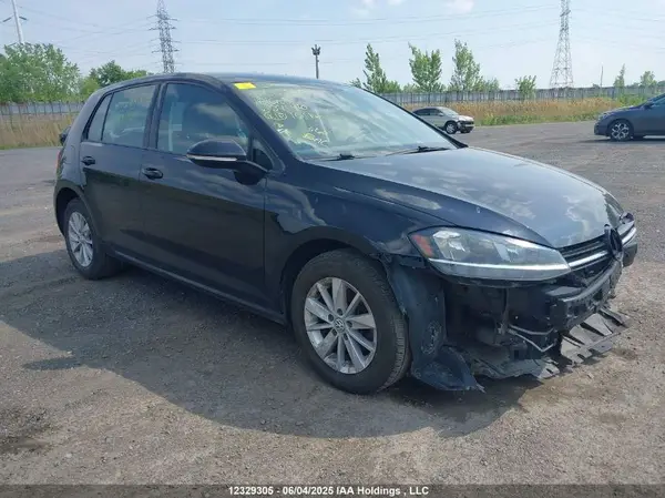 3VWG17AU6JM271940 2018 VOLKSWAGEN GOLF - Image 1