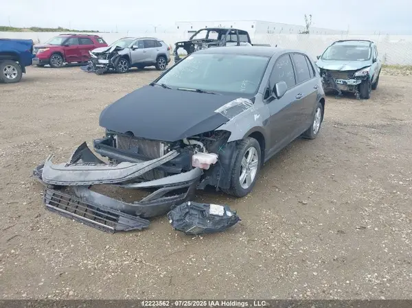 3VWG17AU6JM293257 2018 VOLKSWAGEN GOLF - Image 2