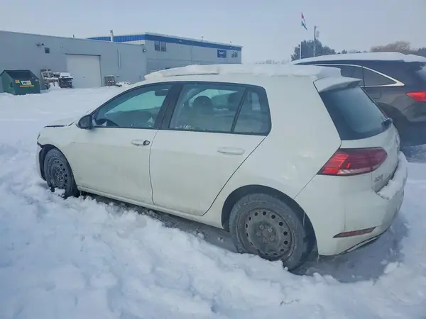 3VWG17AU7JM257223 2018 VOLKSWAGEN GOLF - Image 2