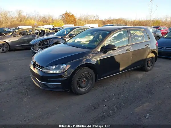 3VWG17AU7JM275883 2018 VOLKSWAGEN GOLF - Image 2