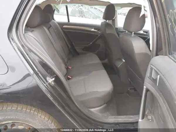 3VWG17AU7JM275883 2018 VOLKSWAGEN GOLF - Image 8