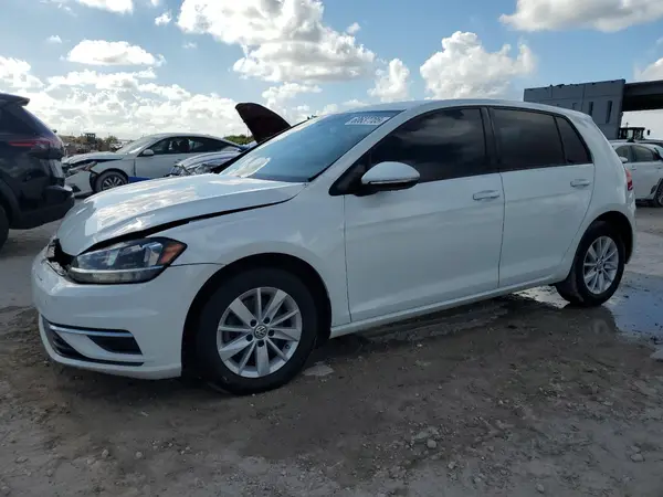 3VWG17AU8JM252094 2018 VOLKSWAGEN GOLF - Image 1