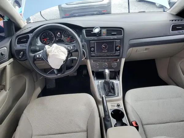3VWG17AU8JM254993 2018 VOLKSWAGEN GOLF - Image 8