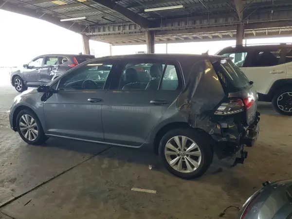 3VWG17AU8JM262107 2018 VOLKSWAGEN GOLF - Image 2
