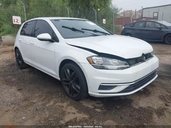 3VWG17AU8JM264908 2018 VOLKSWAGEN GOLF - Image 1
