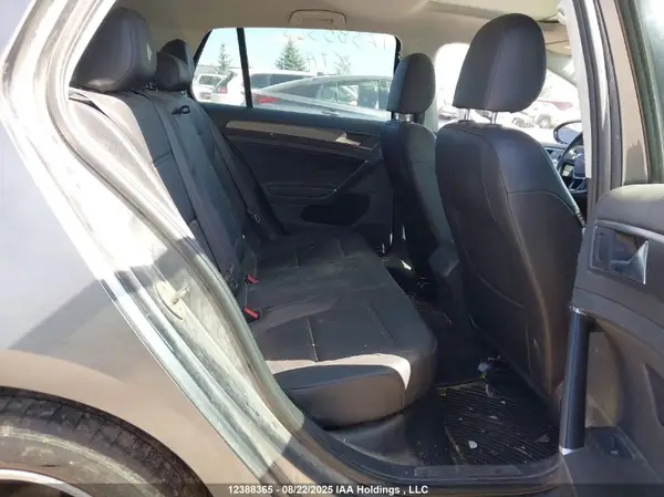 3VWG17AU9JM257739 2018 VOLKSWAGEN GOLF - Image 8