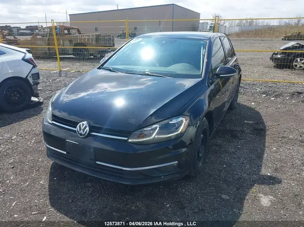 3VWG17AU9JM271592 2018 VOLKSWAGEN GOLF - Image 2