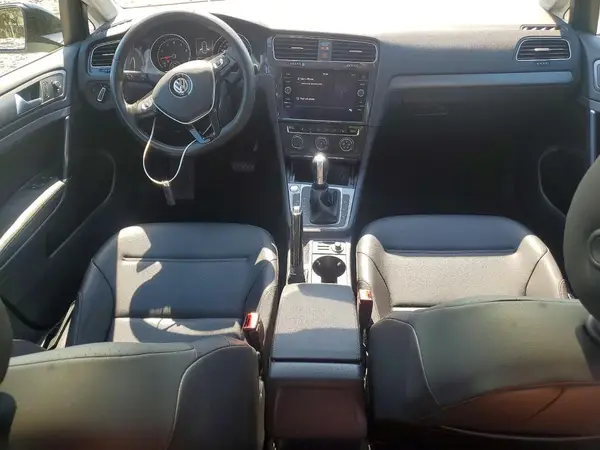 3VWG17AU9JM274010 2018 VOLKSWAGEN GOLF - Image 8