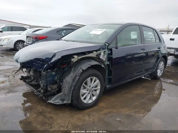 3VWG17AUXJM262660 2018 VOLKSWAGEN GOLF - Image 2