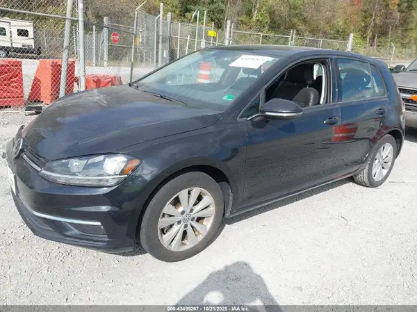 3VWG17AUXJM270810 2018 VOLKSWAGEN GOLF - Image 2