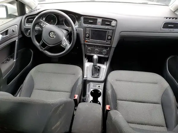 3VWG17AUXJM274470 2018 VOLKSWAGEN GOLF - Image 8