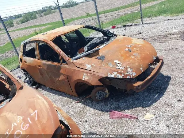 3VWG17AUXJM278745 2018 VOLKSWAGEN GOLF - Image 1