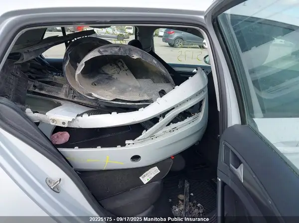 3VWG17AUXJM287736 2018 VOLKSWAGEN GOLF - Image 8