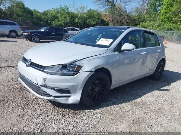 3VWG57AU0LM012089 2020 VOLKSWAGEN GOLF - Image 2
