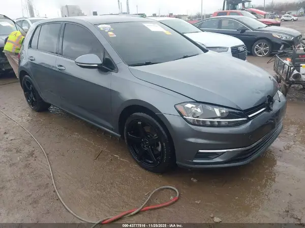 3VWG57AU1LM003935 2020 VOLKSWAGEN GOLF - Image 1