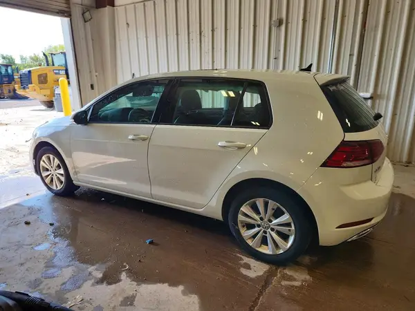 3VWG57AU2LM005712 2020 VOLKSWAGEN GOLF - Image 2