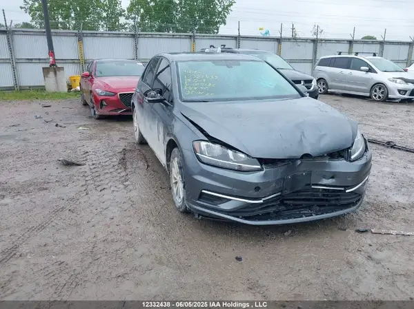 3VWG57AU4KM015186 2019 VOLKSWAGEN GOLF - Image 1