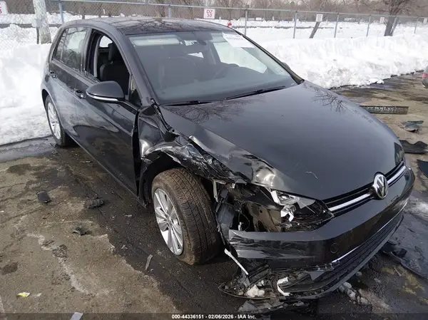 3VWG57AU4MM004689 2021 VOLKSWAGEN GOLF - Image 1