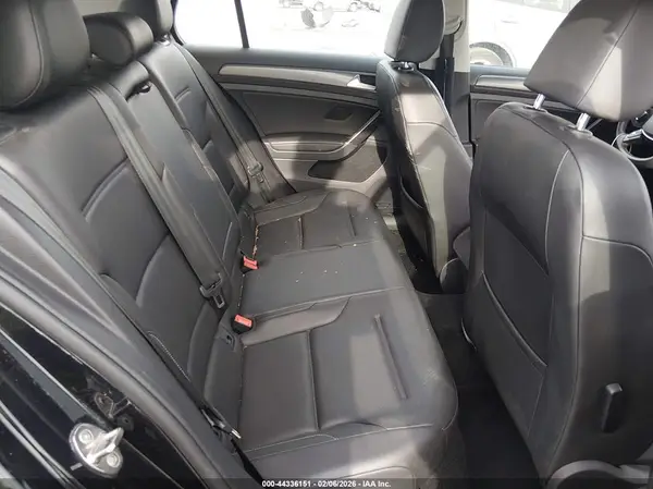 3VWG57AU4MM004689 2021 VOLKSWAGEN GOLF - Image 8