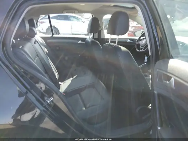 3VWG57AU4MM006006 2021 VOLKSWAGEN GOLF - Image 8