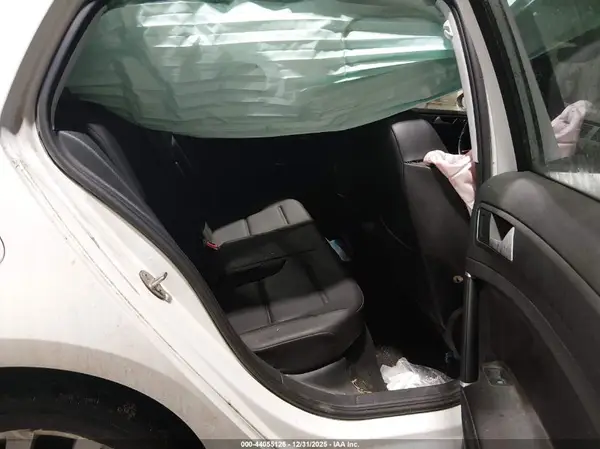 3VWG57AU5KM002396 2019 VOLKSWAGEN GOLF - Image 8