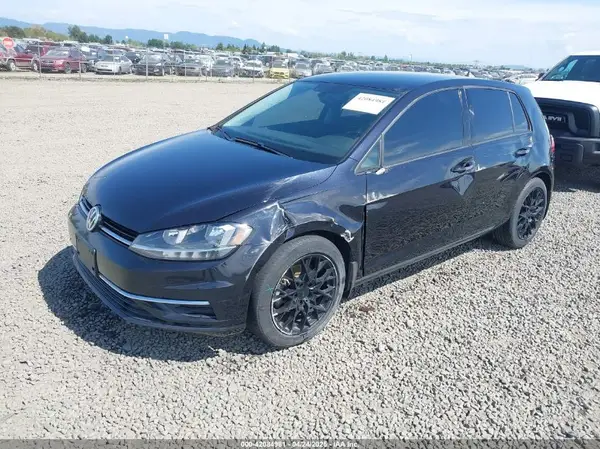 3VWG57AU5KM016766 2019 VOLKSWAGEN GOLF - Image 2