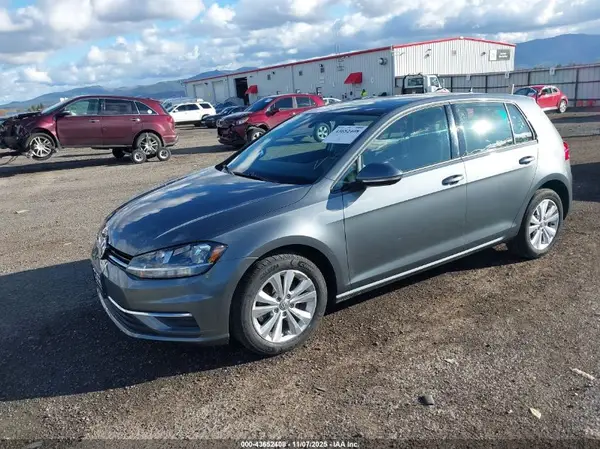 3VWG57AU7LM015751 2020 VOLKSWAGEN GOLF - Image 2