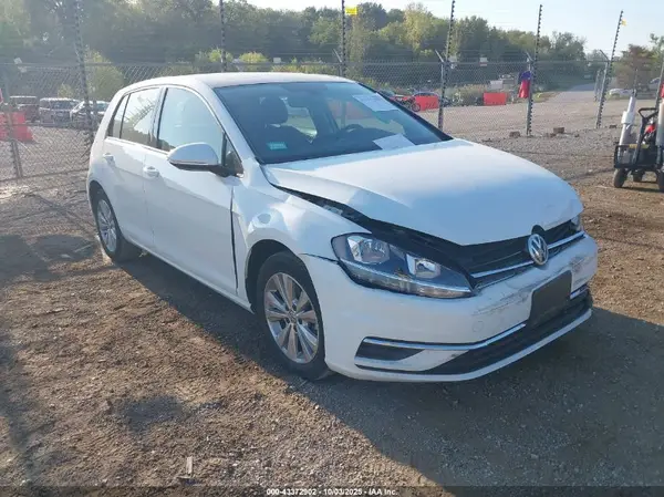 3VWG57AU8LM001597 2020 VOLKSWAGEN GOLF - Image 1