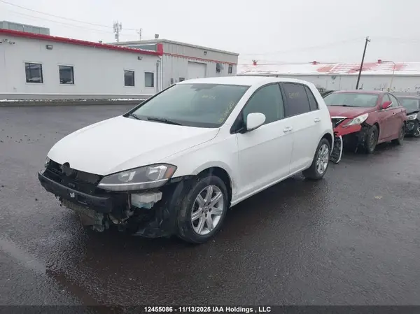 3VWG57AU8MM002315 2021 VOLKSWAGEN GOLF - Image 2