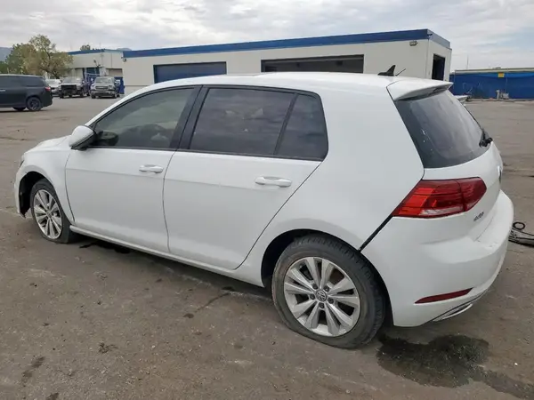 3VWG57AU9LM003813 2020 VOLKSWAGEN GOLF - Image 2