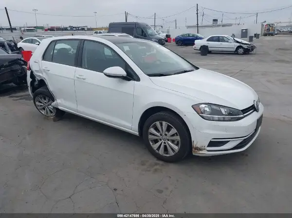 3VWG57AU9LM008073 2020 VOLKSWAGEN GOLF - Image 1