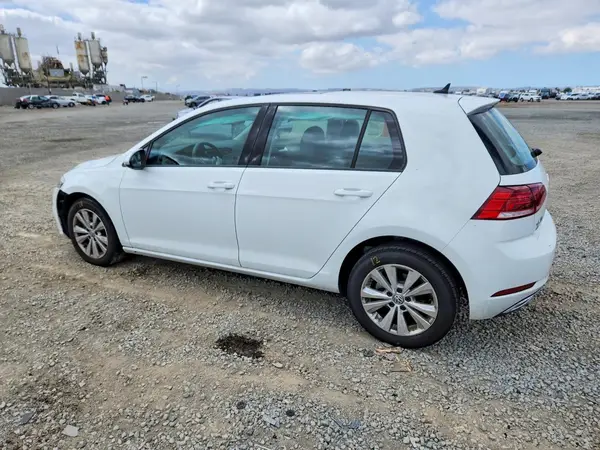 3VWG57AUXKM033708 2019 VOLKSWAGEN GOLF - Image 2