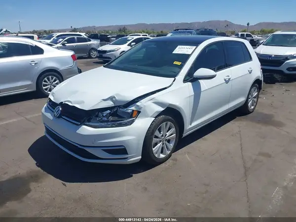 3VWG57AUXLM010916 2020 VOLKSWAGEN GOLF - Image 2