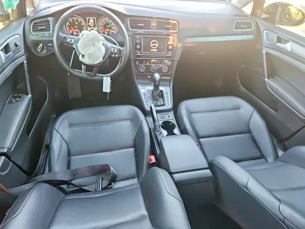 3VWG57AUXMM006365 2021 VOLKSWAGEN GOLF - Image 8