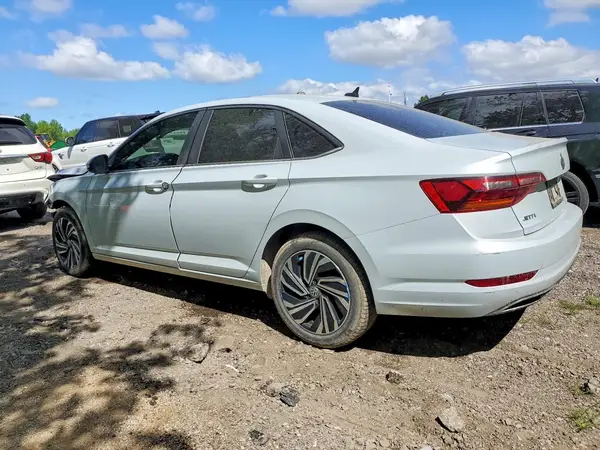 3VWG57BU1KM015922 2019 VOLKSWAGEN JETTA - Image 2