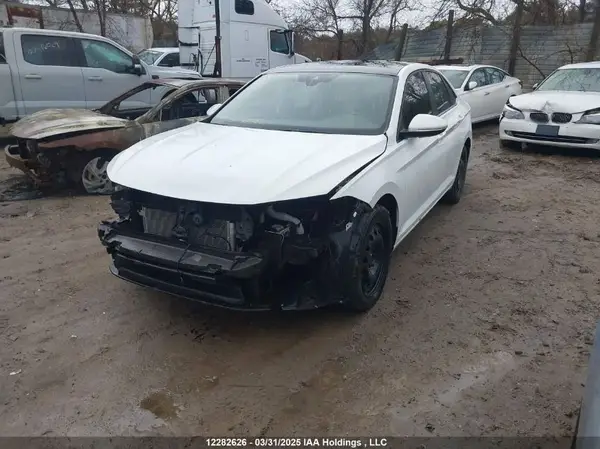 3VWG57BU1KM076817 2019 VOLKSWAGEN JETTA - Image 2