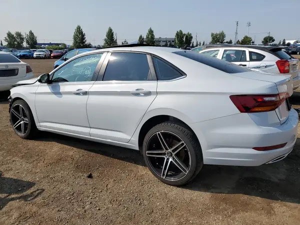 3VWG57BU1KM101845 2019 VOLKSWAGEN JETTA - Image 2