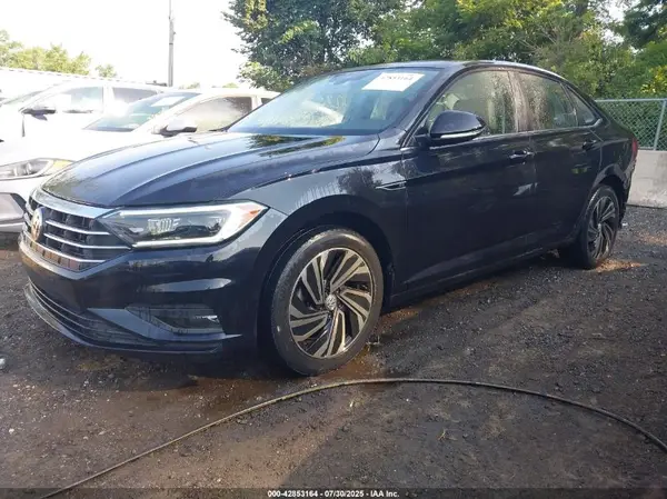 3VWG57BU2KM007893 2019 VOLKSWAGEN JETTA - Image 2