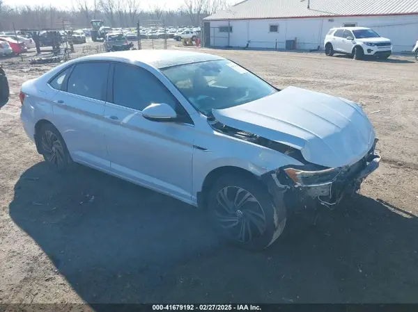 3VWG57BU2KM052428 2019 VOLKSWAGEN JETTA - Image 1