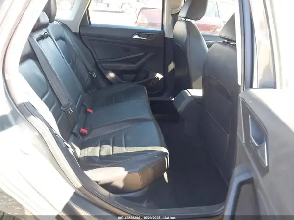 3VWG57BU2KM110621 2019 VOLKSWAGEN JETTA - Image 8