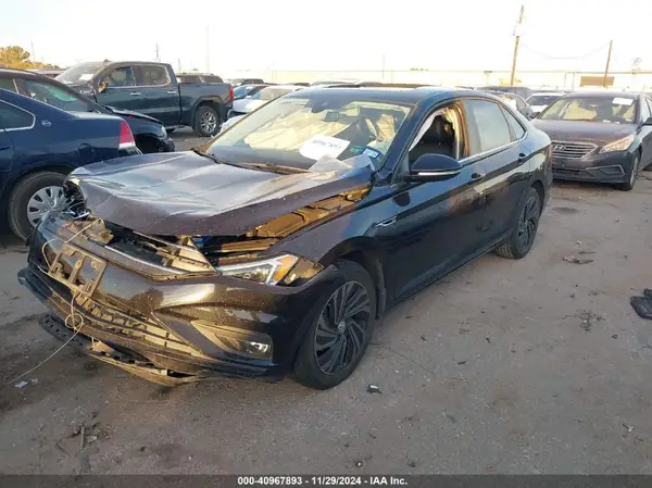 3VWG57BU2KM175260 2019 VOLKSWAGEN JETTA - Image 2