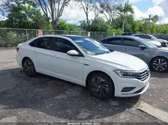 3VWG57BU2KM183309 2019 VOLKSWAGEN JETTA