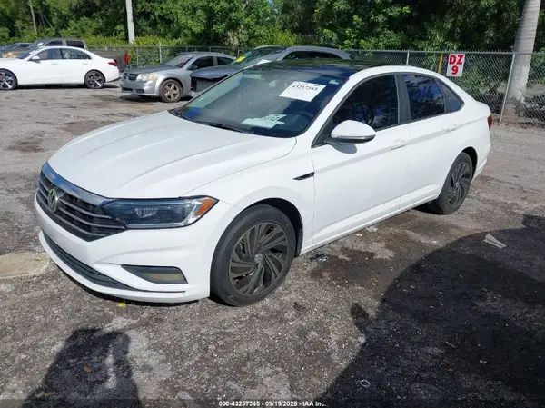 3VWG57BU2KM183309 2019 VOLKSWAGEN JETTA - Image 2